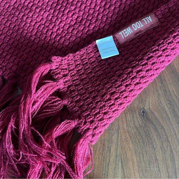 Taylor Swift All Too Well Scarf - Picture 3 of 3